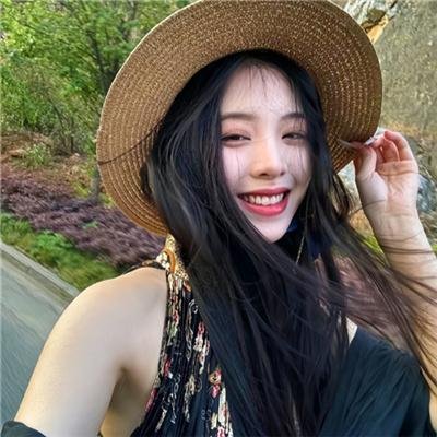 林悦然 照片